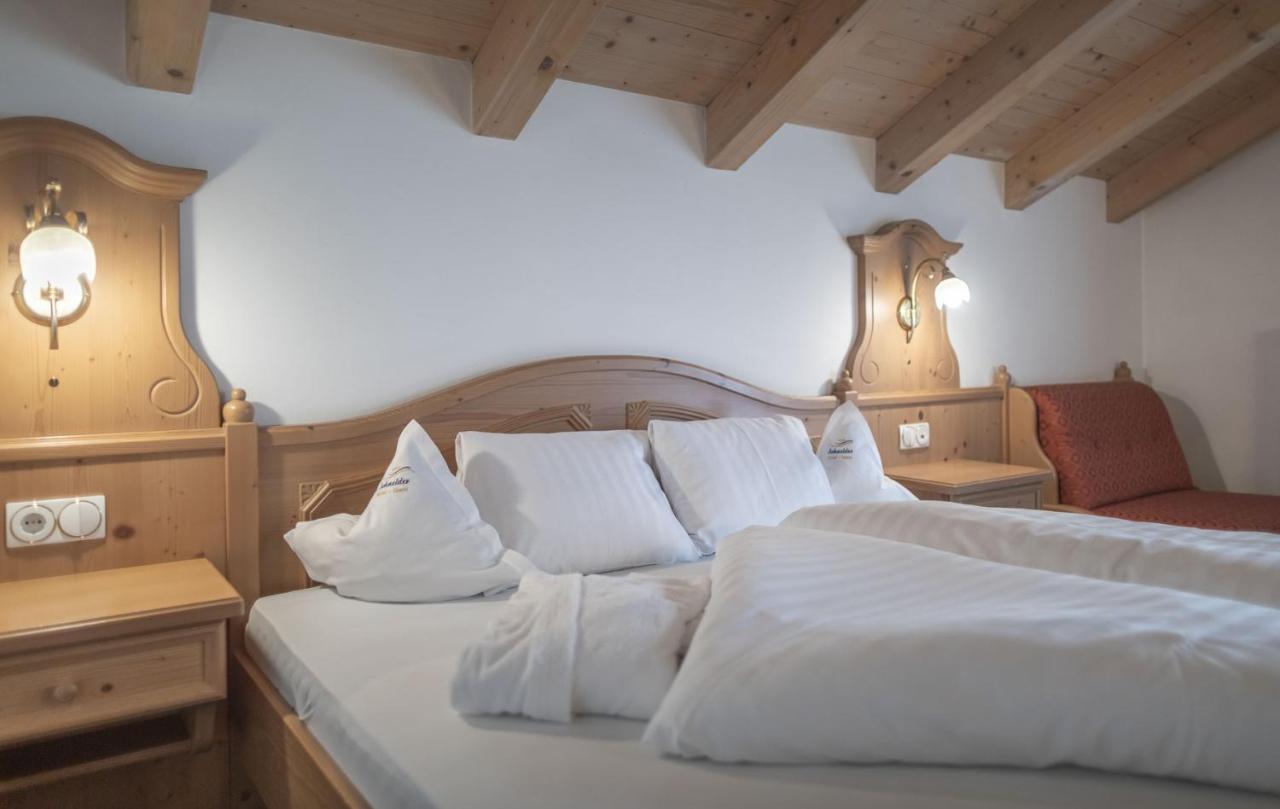 Hotel Garni Schneider Lutago Esterno foto